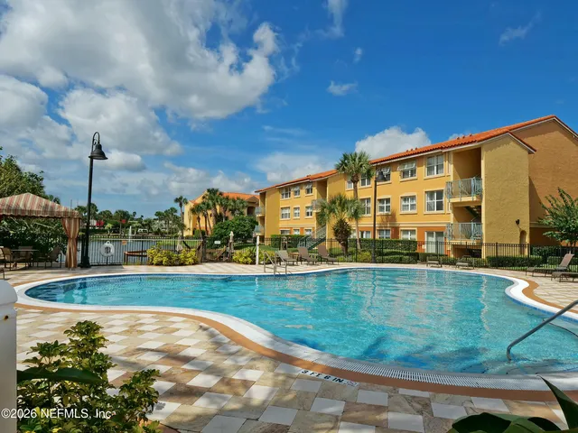 $2,200 | 204 Laguna Villa Boulevard, Unit A11, Jacksonville Beach, FL 32250