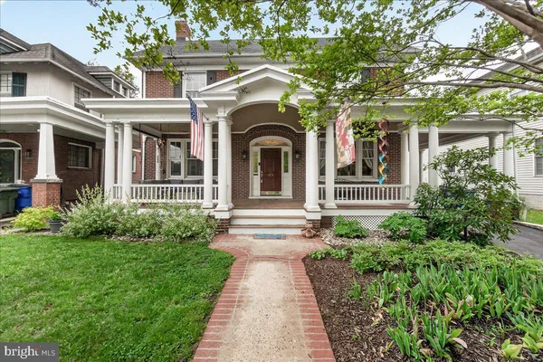 $429,000 | 1131 Oak Hill Avenue, Hagerstown, MD 21742