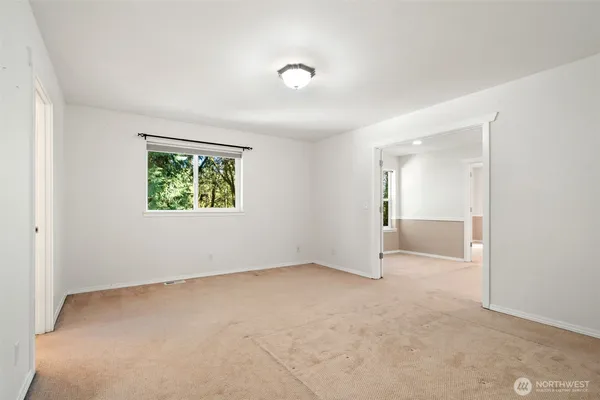 $650,000 | 5662 Hicks Avenue Northeast, Bremerton, WA 98311