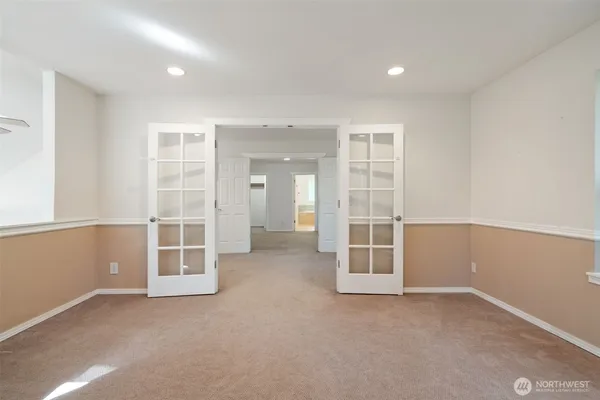 $650,000 | 5662 Hicks Avenue Northeast, Bremerton, WA 98311