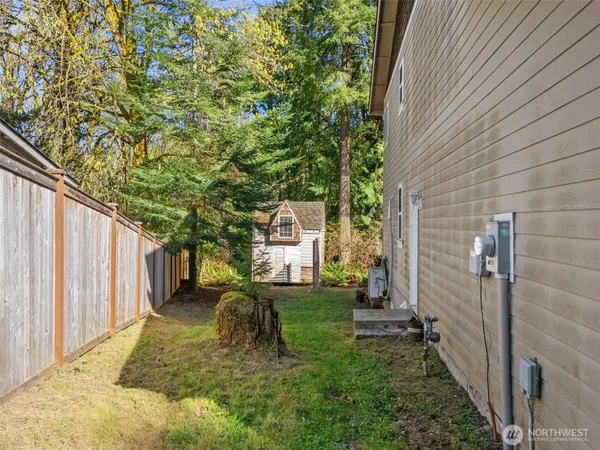 $650,000 | 5662 Hicks Avenue Northeast, Bremerton, WA 98311