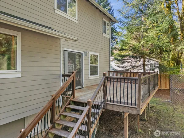 $650,000 | 5662 Hicks Avenue Northeast, Bremerton, WA 98311