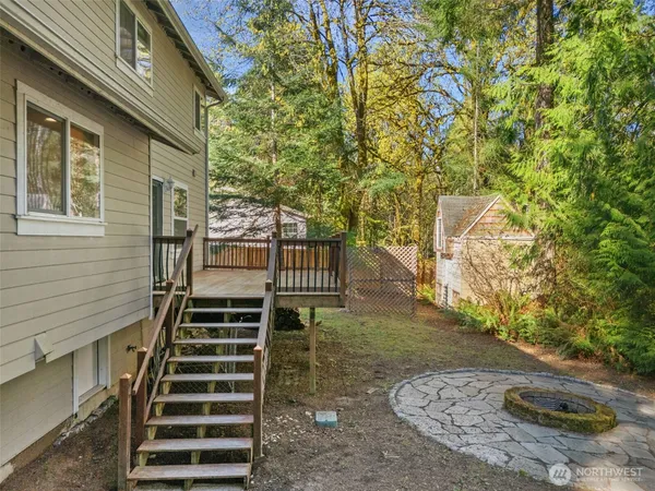 $650,000 | 5662 Hicks Avenue Northeast, Bremerton, WA 98311