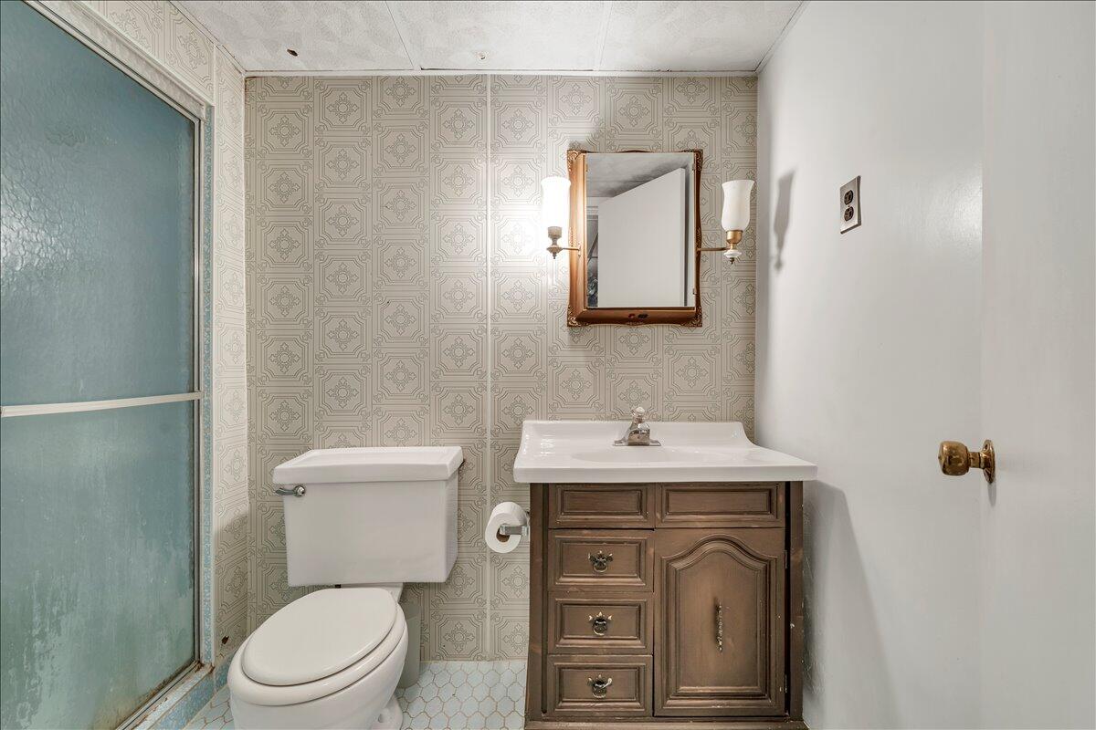 427 Boxley Road Roanoke, VA 24019 - Photo 16 of 37 50-MIB09550