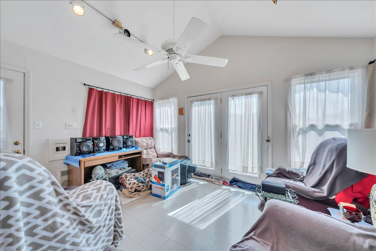 427 Boxley Road Roanoke, VA 24019 - Photo 18 of 37 32-MIB09480