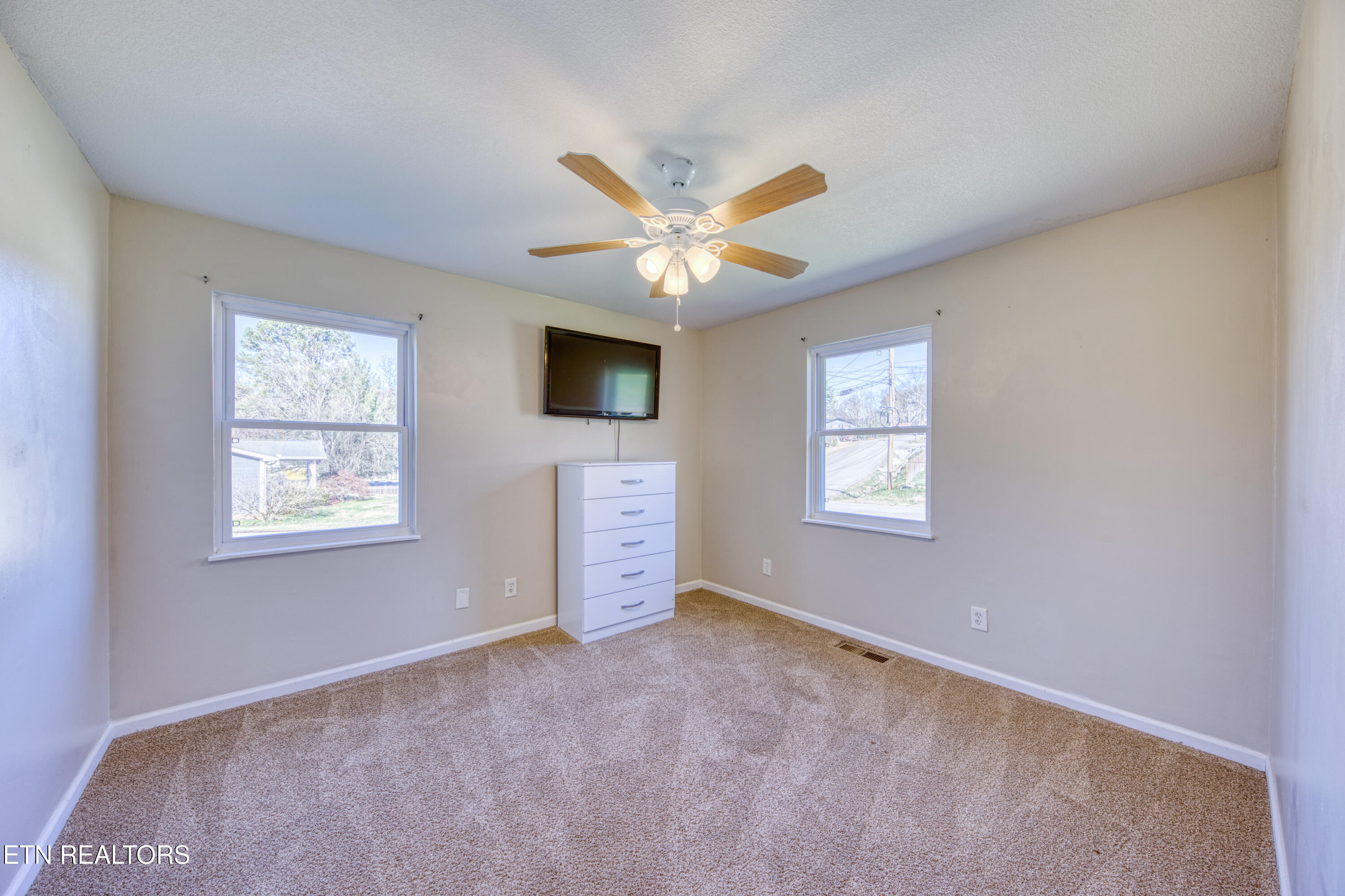 200 Cox Road Loudon, TN 37774 - Photo 11 of 24 Bedroom 2