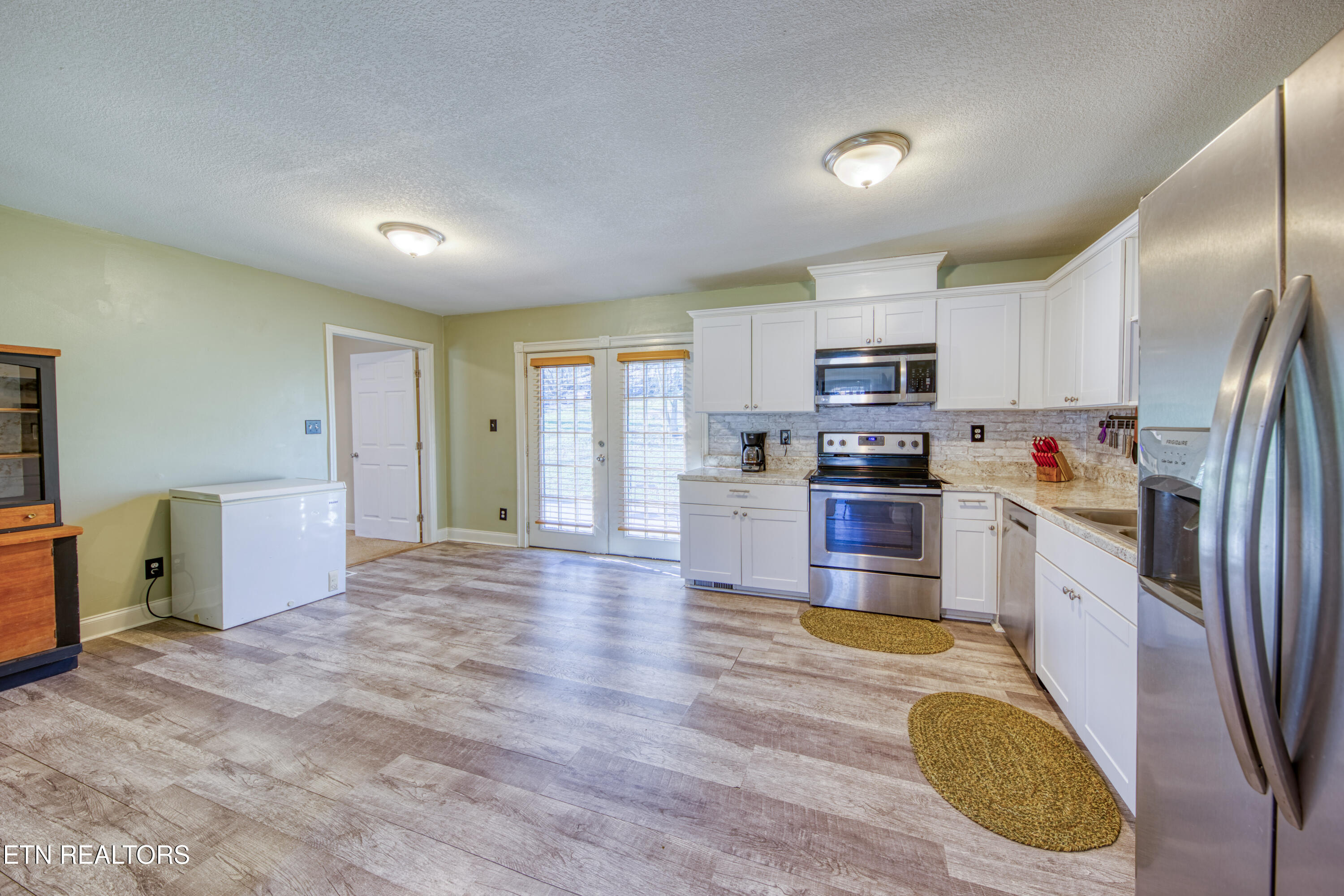200 Cox Road Loudon, TN 37774 - Photo 5 of 24 Kitchen