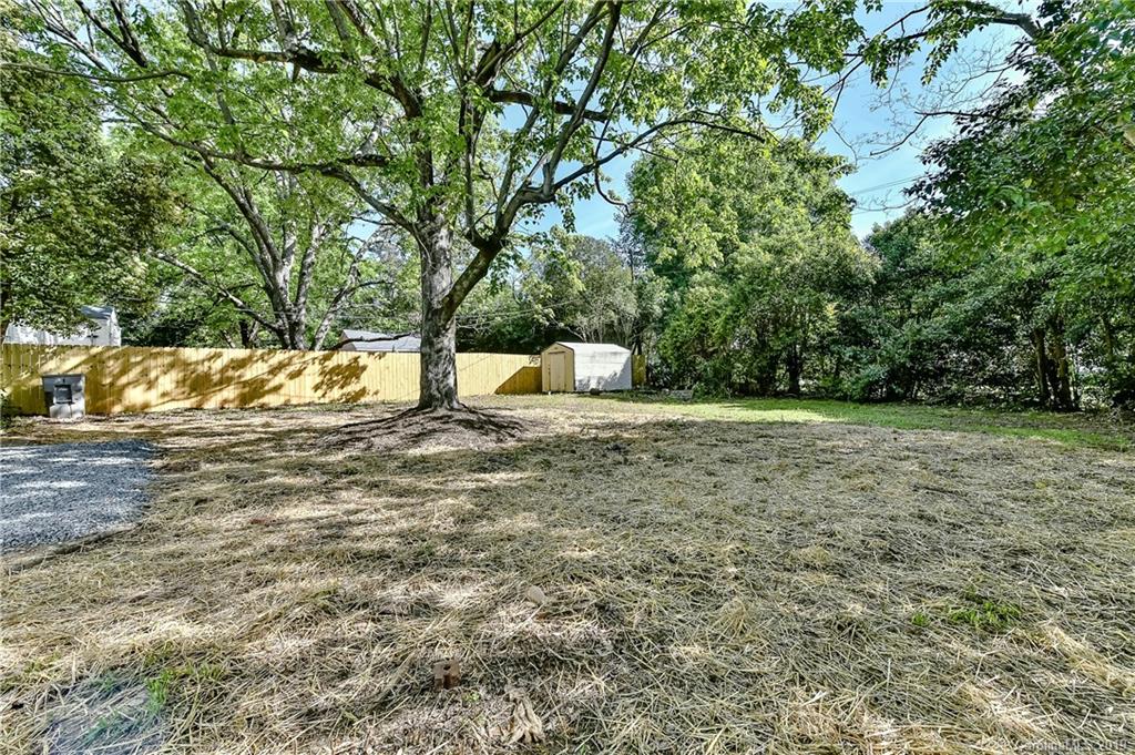 2609 Ashley Road Charlotte, NC 28208 - Photo 22 of 24 Gallery Image 22