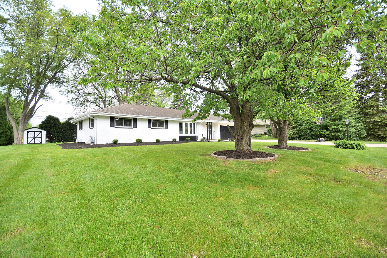 12905 Wembley Road Brookfield, WI 53005 - Photo 38 of 39 Front