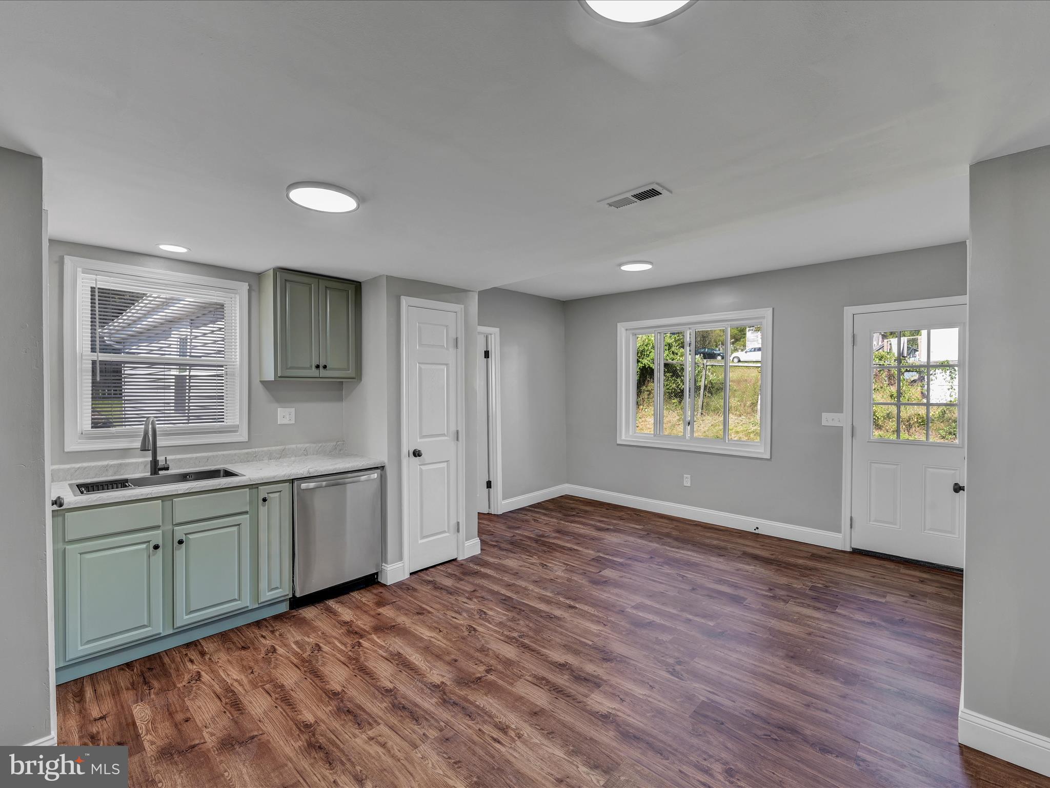 85 Lincoln Road Pine Grove, PA 17963 - Photo 12 of 34 Kitchen