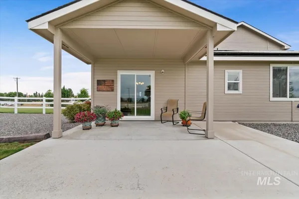 $655,000 | 27482 Warren Lane, Wilder, ID 83676