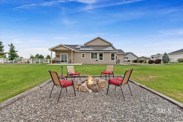 $655,000 | 27482 Warren Lane, Wilder, ID 83676