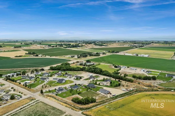 $655,000 | 27482 Warren Lane, Wilder, ID 83676