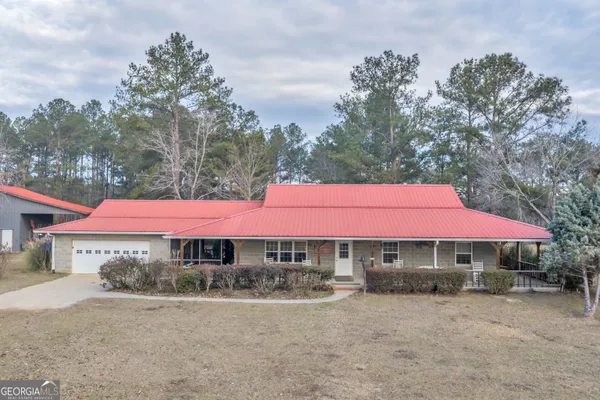 $945,000 | 241 Foskey Cemetery Road, Adrian, GA 31002
