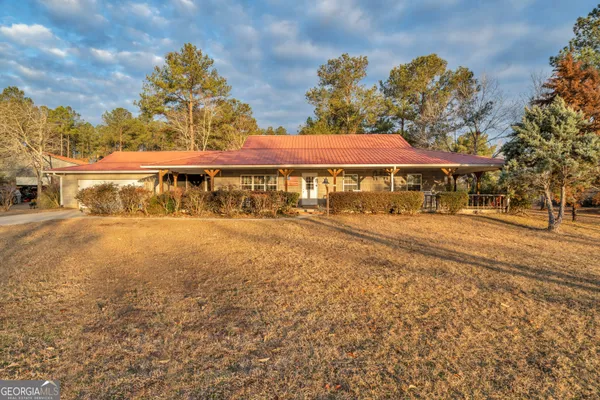 $945,000 | 241 Foskey Cemetery Road, Adrian, GA 31002