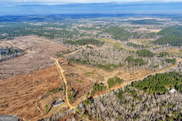 $945,000 | 241 Foskey Cemetery Road, Adrian, GA 31002