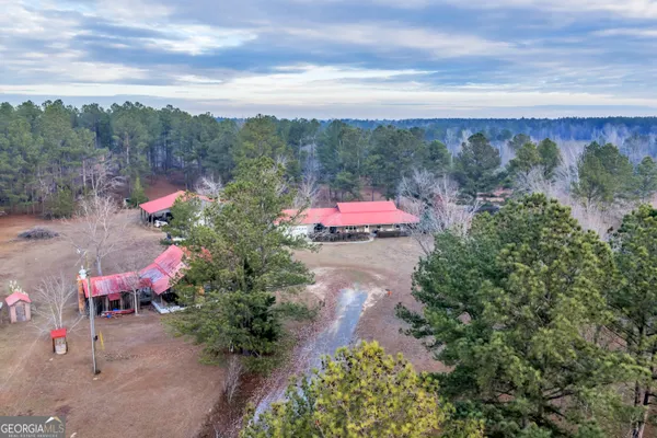 $945,000 | 241 Foskey Cemetery Road, Adrian, GA 31002