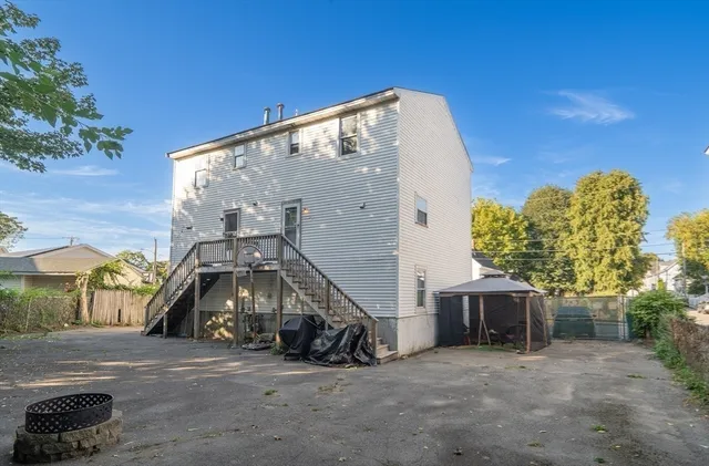 $2,900 | 78 West 3rd Street, Unit 78, Lowell, MA 01850