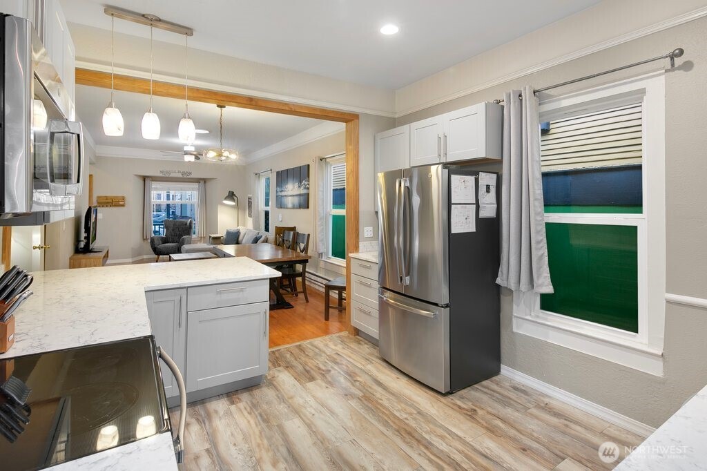 1906 East Union Street Seattle, WA 98122 - Photo 11 of 37