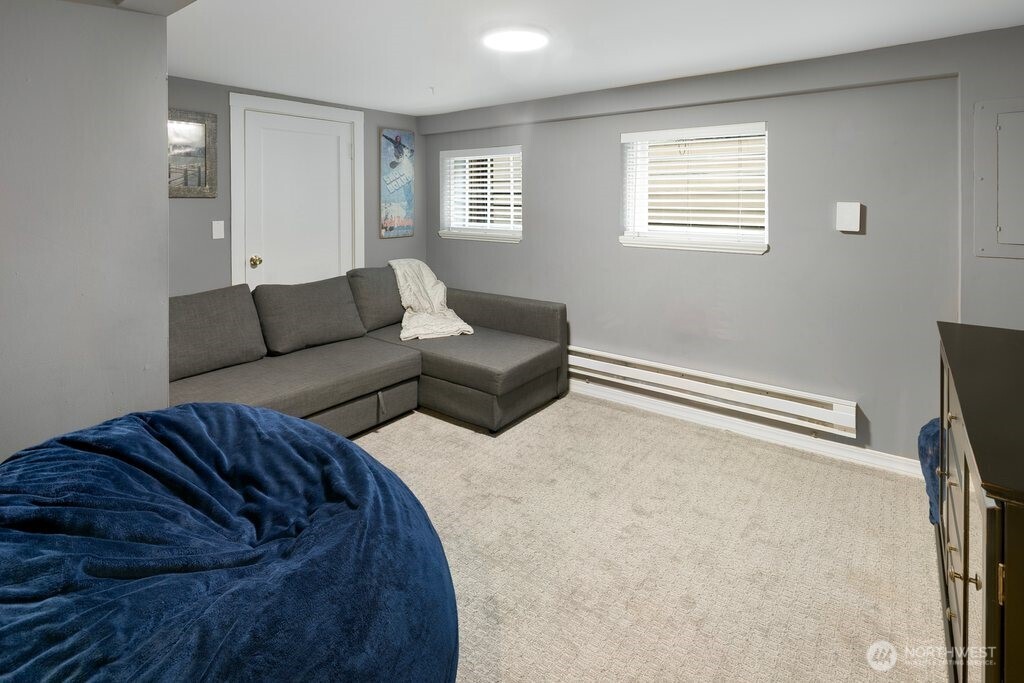 1906 East Union Street Seattle, WA 98122 - Photo 18 of 37