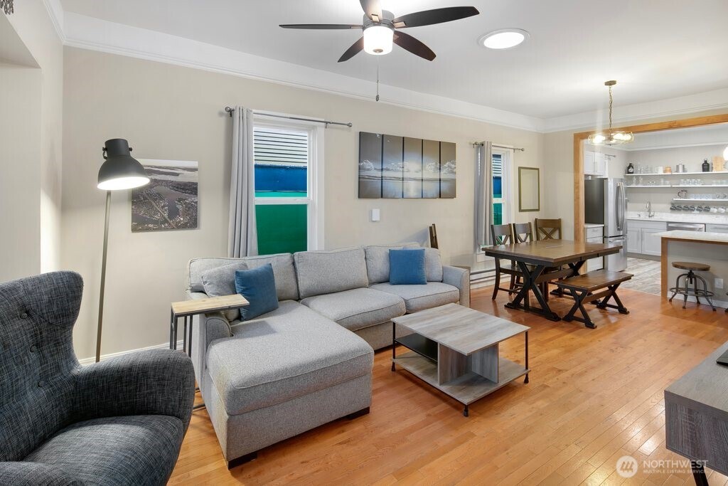 1906 East Union Street Seattle, WA 98122 - Photo 4 of 37