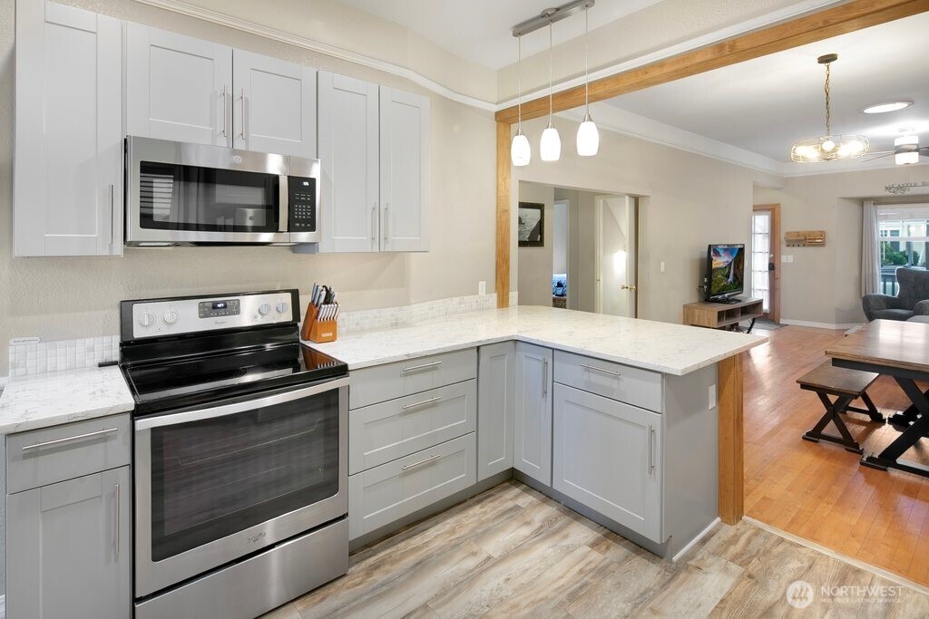 1906 East Union Street Seattle, WA 98122 - Photo 10 of 37