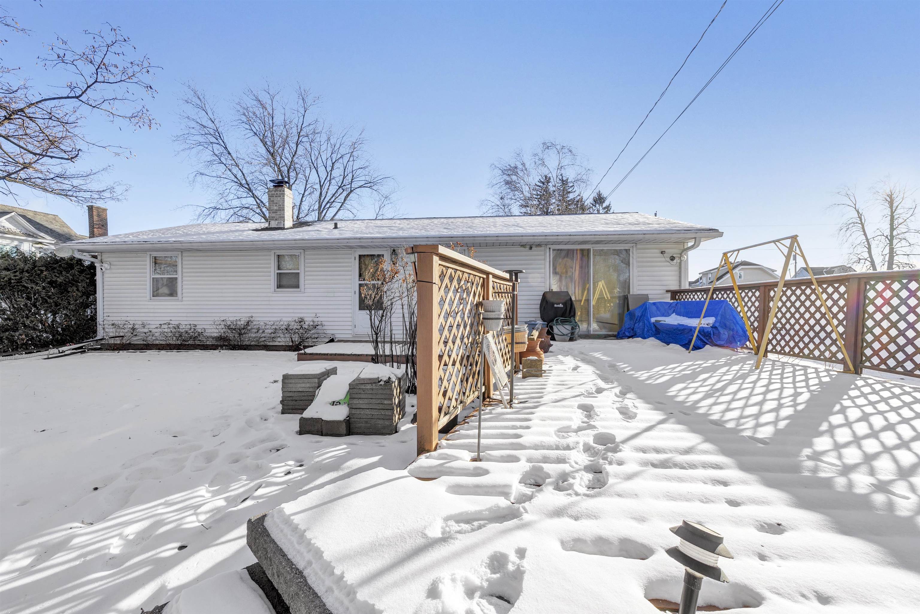 221 Jorgensen Street Denmark, WI 54208 - Photo 17 of 28