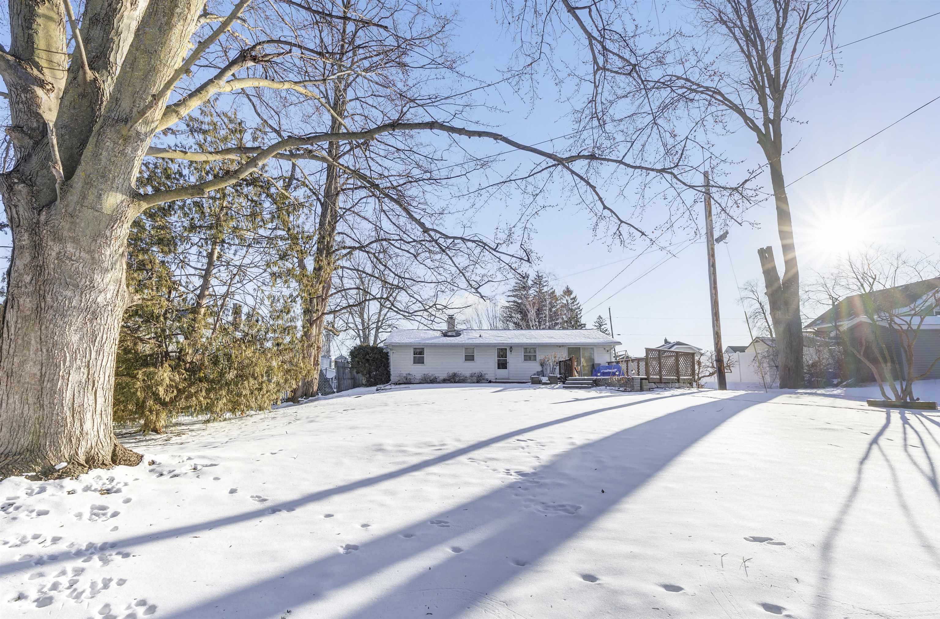 221 Jorgensen Street Denmark, WI 54208 - Photo 19 of 28