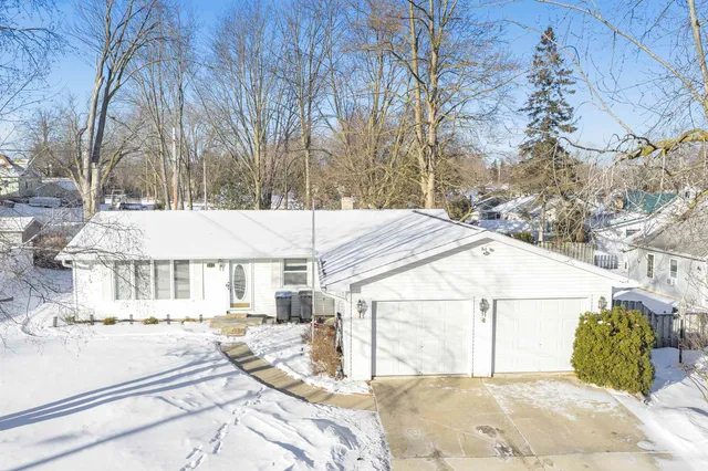 $249,900 | 221 Jorgensen Street, Denmark, WI 54208