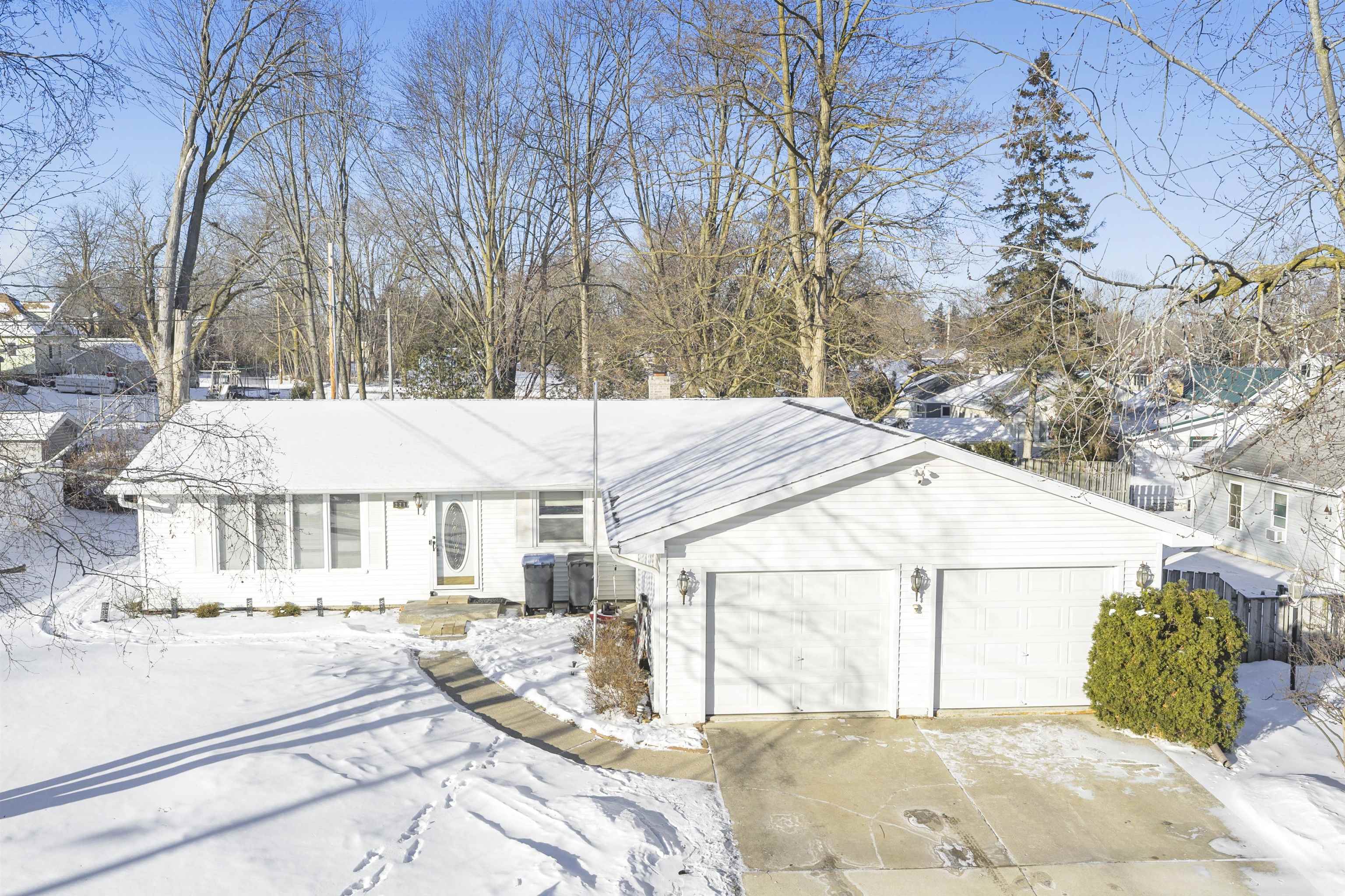 221 Jorgensen Street Denmark, WI 54208 - Photo 23 of 28