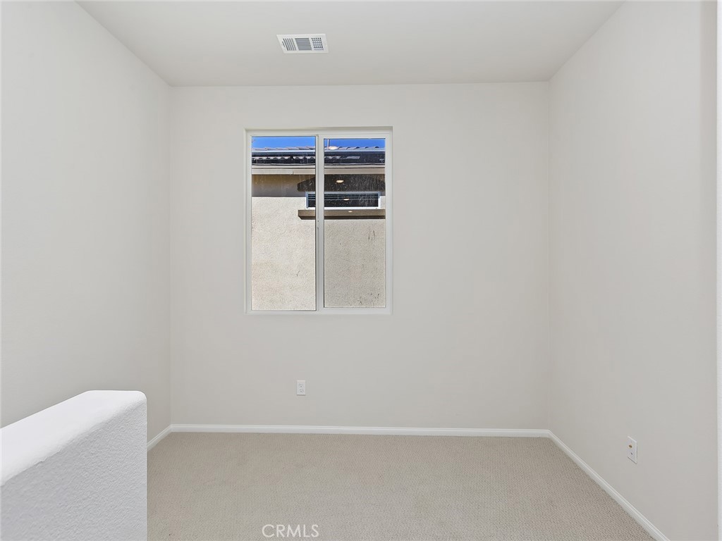 19557 Hanging Rock Road Lake Elsinore, CA 92532 - Photo 34 of 54