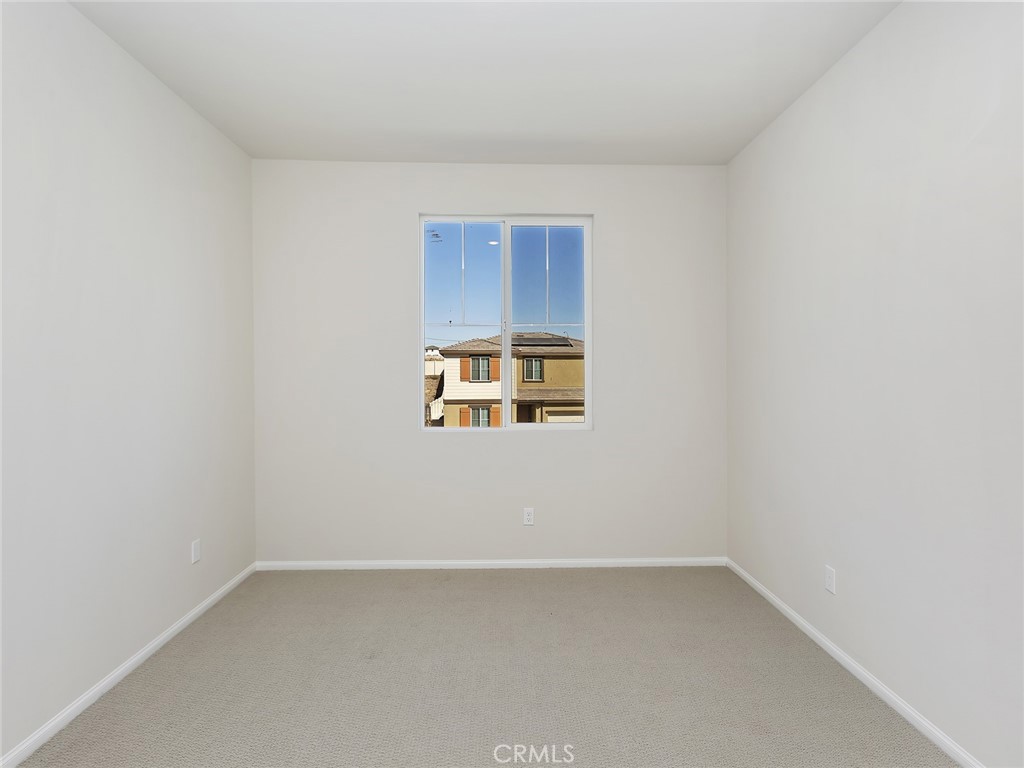 19557 Hanging Rock Road Lake Elsinore, CA 92532 - Photo 35 of 54 a room