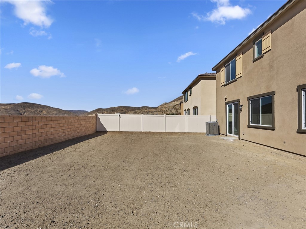 19557 Hanging Rock Road Lake Elsinore, CA 92532 - Photo 49 of 54 a view of entryway
