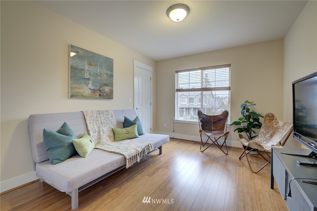8855 Northeast 176th Street Bothell, WA 98011 - Photo 25 of 38 Gallery Image 25