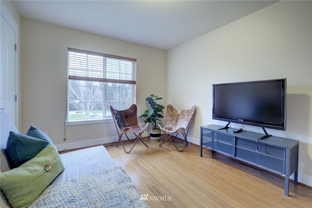 8855 Northeast 176th Street Bothell, WA 98011 - Photo 26 of 38 Gallery Image 26