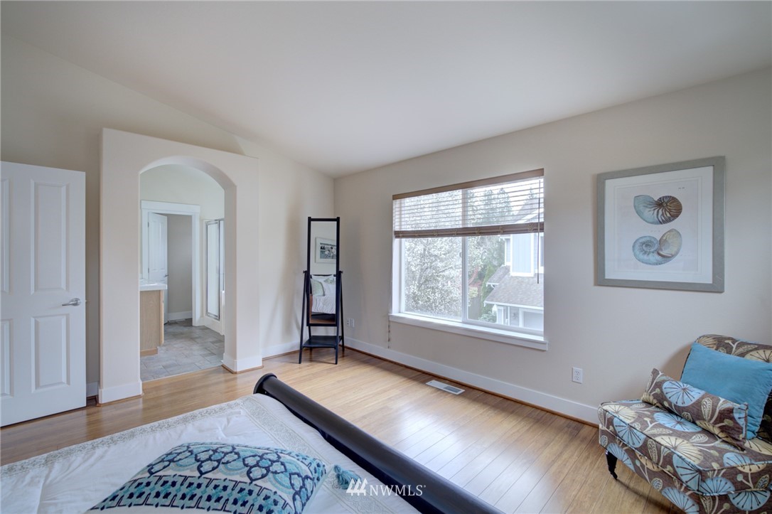 8855 Northeast 176th Street Bothell, WA 98011 - Photo 29 of 38 Gallery Image 29