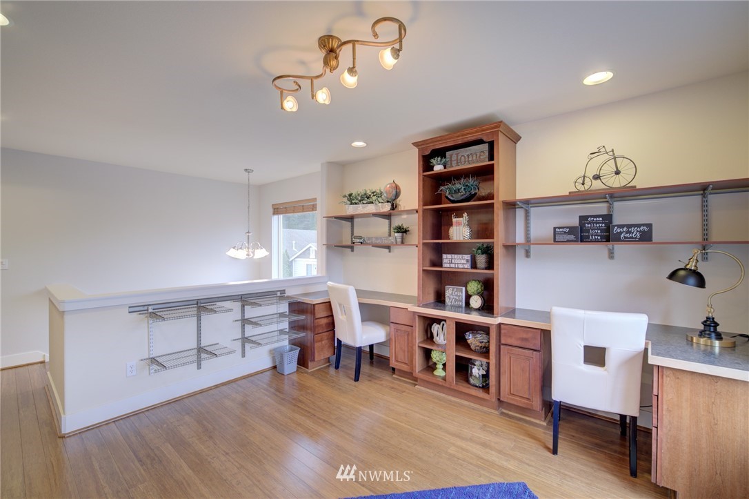 8855 Northeast 176th Street Bothell, WA 98011 - Photo 36 of 38 Gallery Image 36