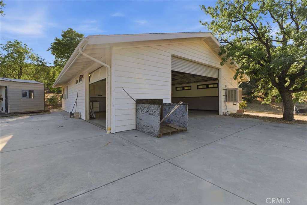 9130 Old Stage Road Agua Dulce, CA 91390 - Photo 56 of 74 a view of house and garage