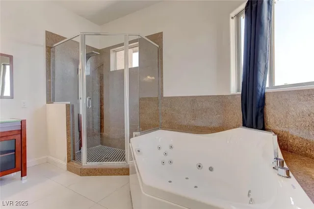 $3,200 | 2550 Regency Cove Court, Las Vegas, NV 89121