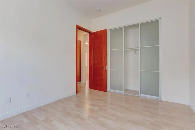 $3,200 | 2550 Regency Cove Court, Las Vegas, NV 89121