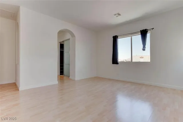 $3,200 | 2550 Regency Cove Court, Las Vegas, NV 89121