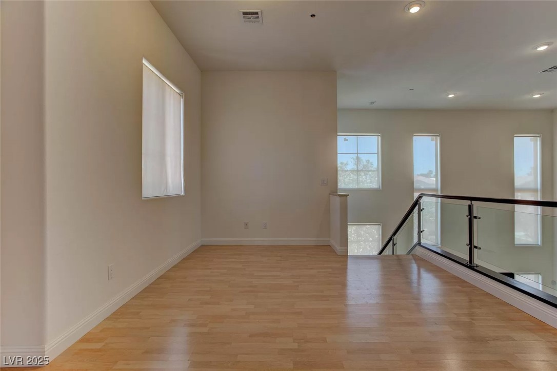 2550 Regency Cove Court Las Vegas, NV 89121 - Photo 28 of 52