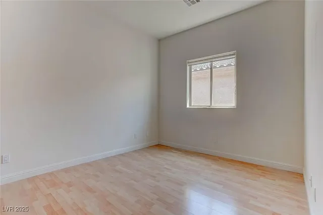 $3,200 | 2550 Regency Cove Court, Las Vegas, NV 89121