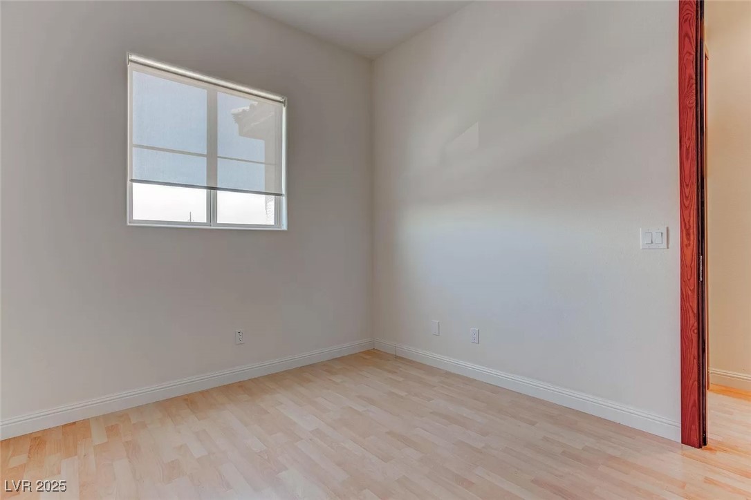 2550 Regency Cove Court Las Vegas, NV 89121 - Photo 30 of 52