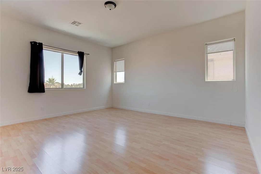 2550 Regency Cove Court Las Vegas, NV 89121 - Photo 32 of 52