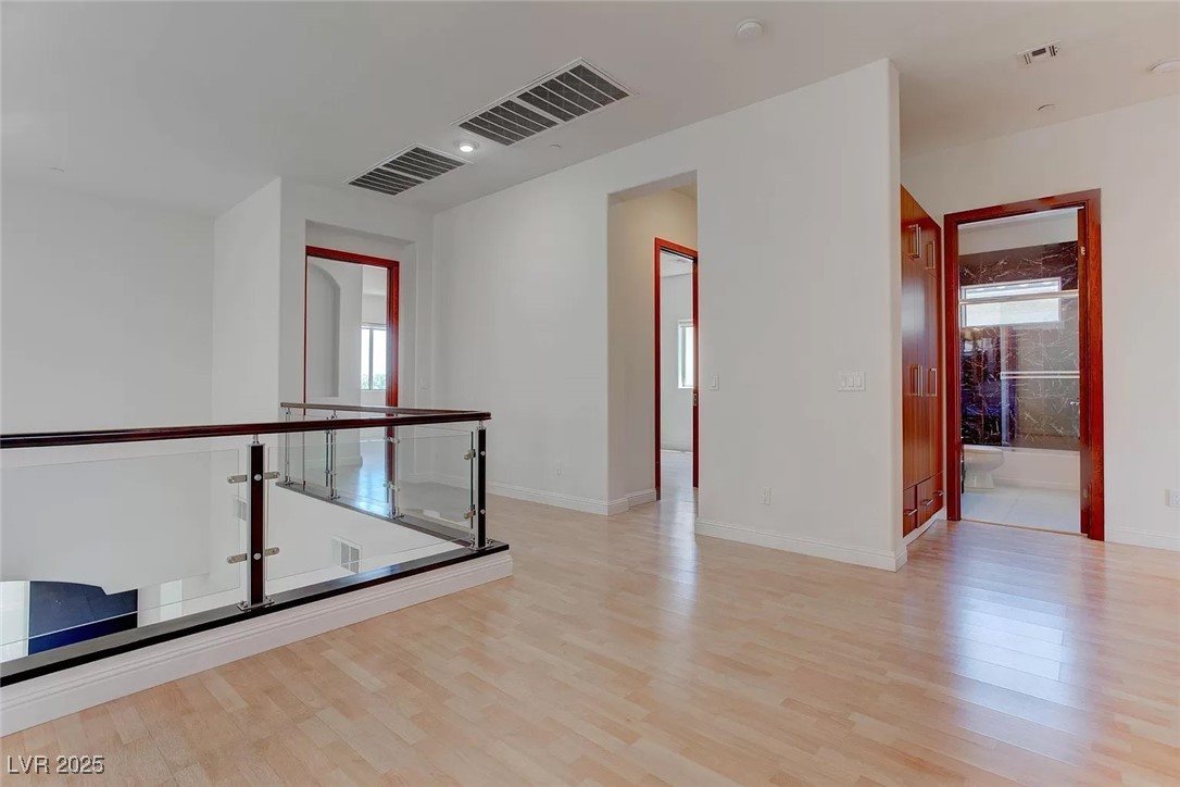 2550 Regency Cove Court Las Vegas, NV 89121 - Photo 33 of 52