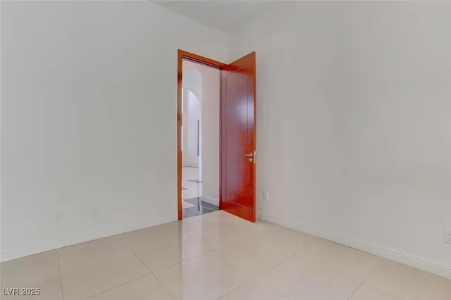 $3,200 | 2550 Regency Cove Court, Las Vegas, NV 89121