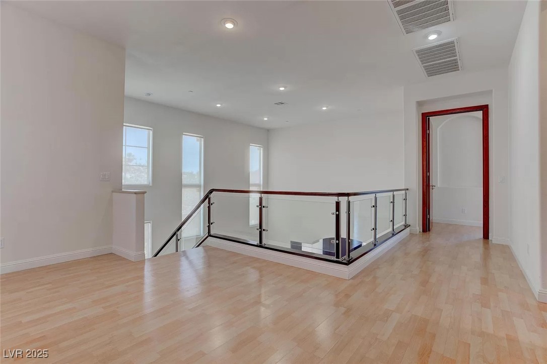 2550 Regency Cove Court Las Vegas, NV 89121 - Photo 39 of 52