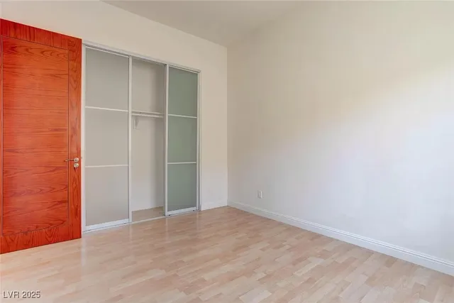 $3,200 | 2550 Regency Cove Court, Las Vegas, NV 89121