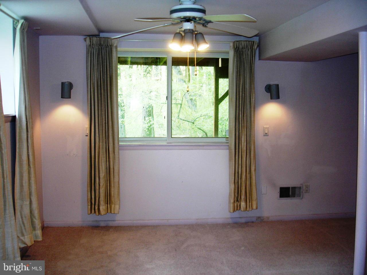 11049 Swansfield Road Columbia, MD 21044 - Photo 20 of 30 Bedroom